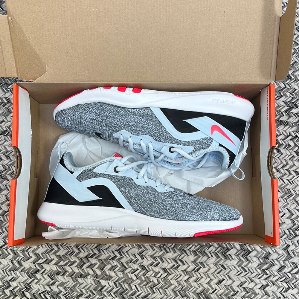 NIKE FLEX TRAINER 9